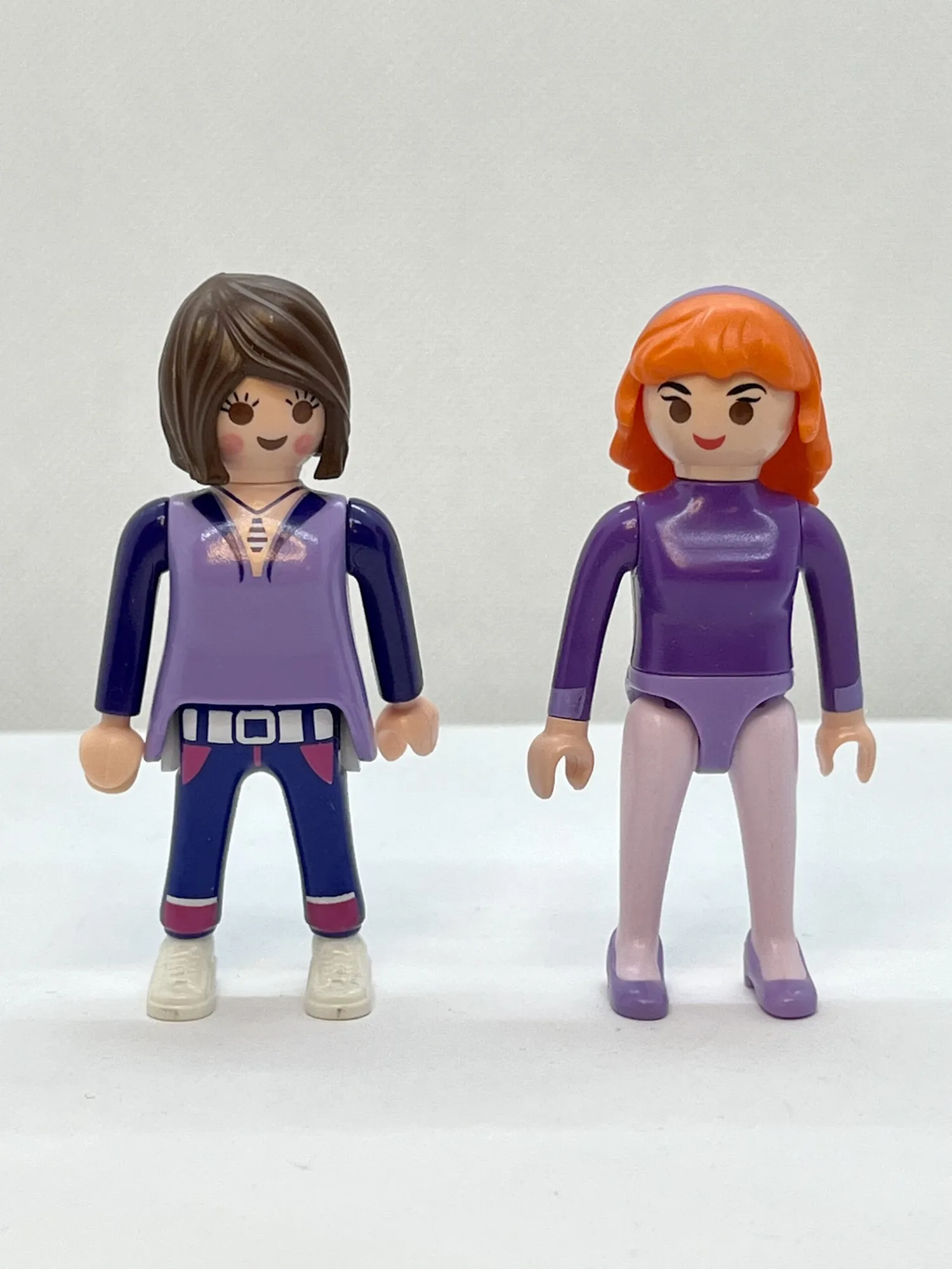 figuras de un solo color en la sesión individual de constelaciones familiares